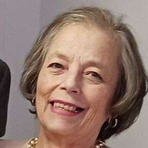 Meet your Posher, Beverly